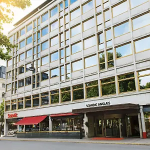 **** Otel Scandic İsveç