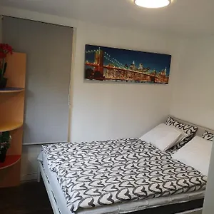 Apartment Minilaegenhet