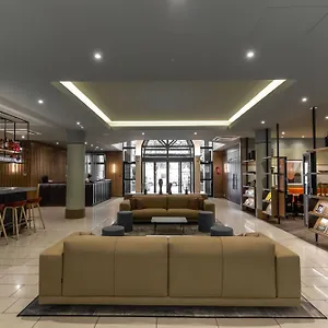 **** Otel Adina Macaristan