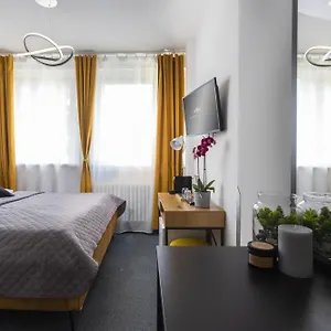 *** Otel Amity Çek Cumhuriyeti